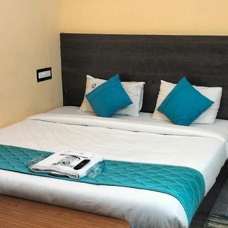 Dolphin Resort Yelagiri Exteriör bild
