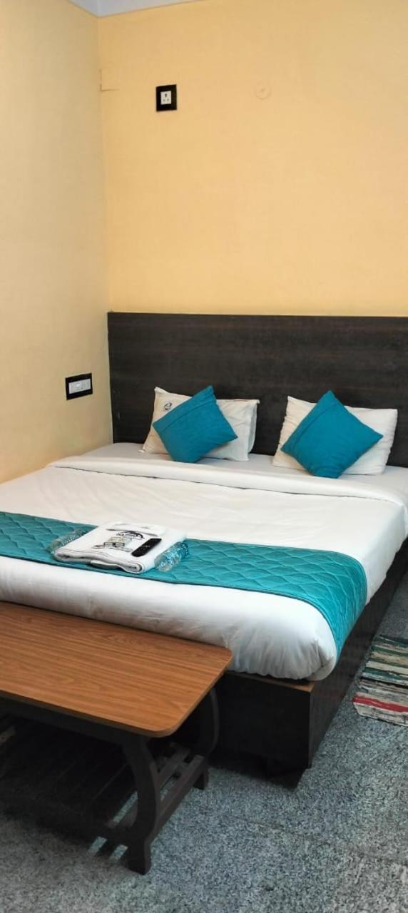 Dolphin Resort Yelagiri Exteriör bild