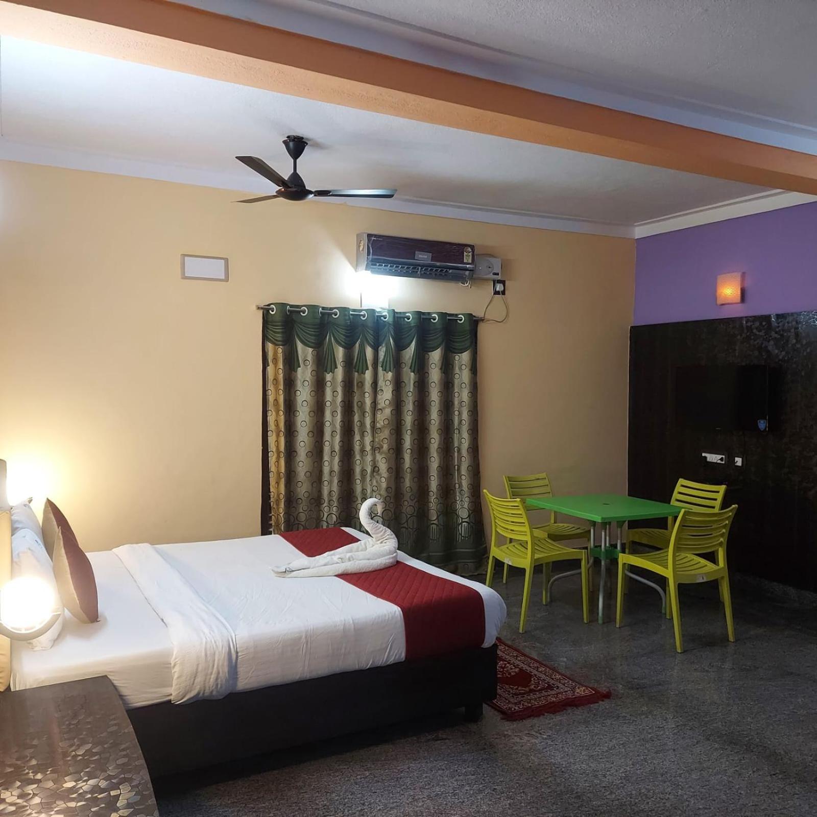 Dolphin Resort Yelagiri Exteriör bild