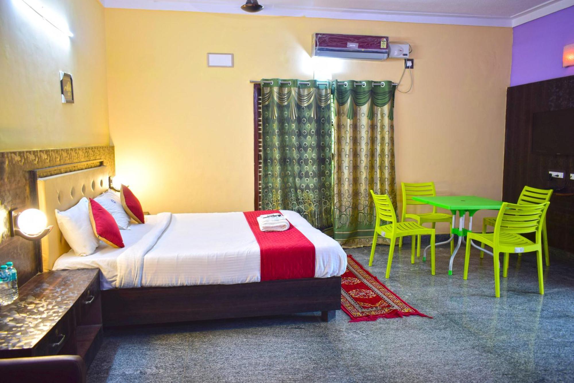 Dolphin Resort Yelagiri Exteriör bild