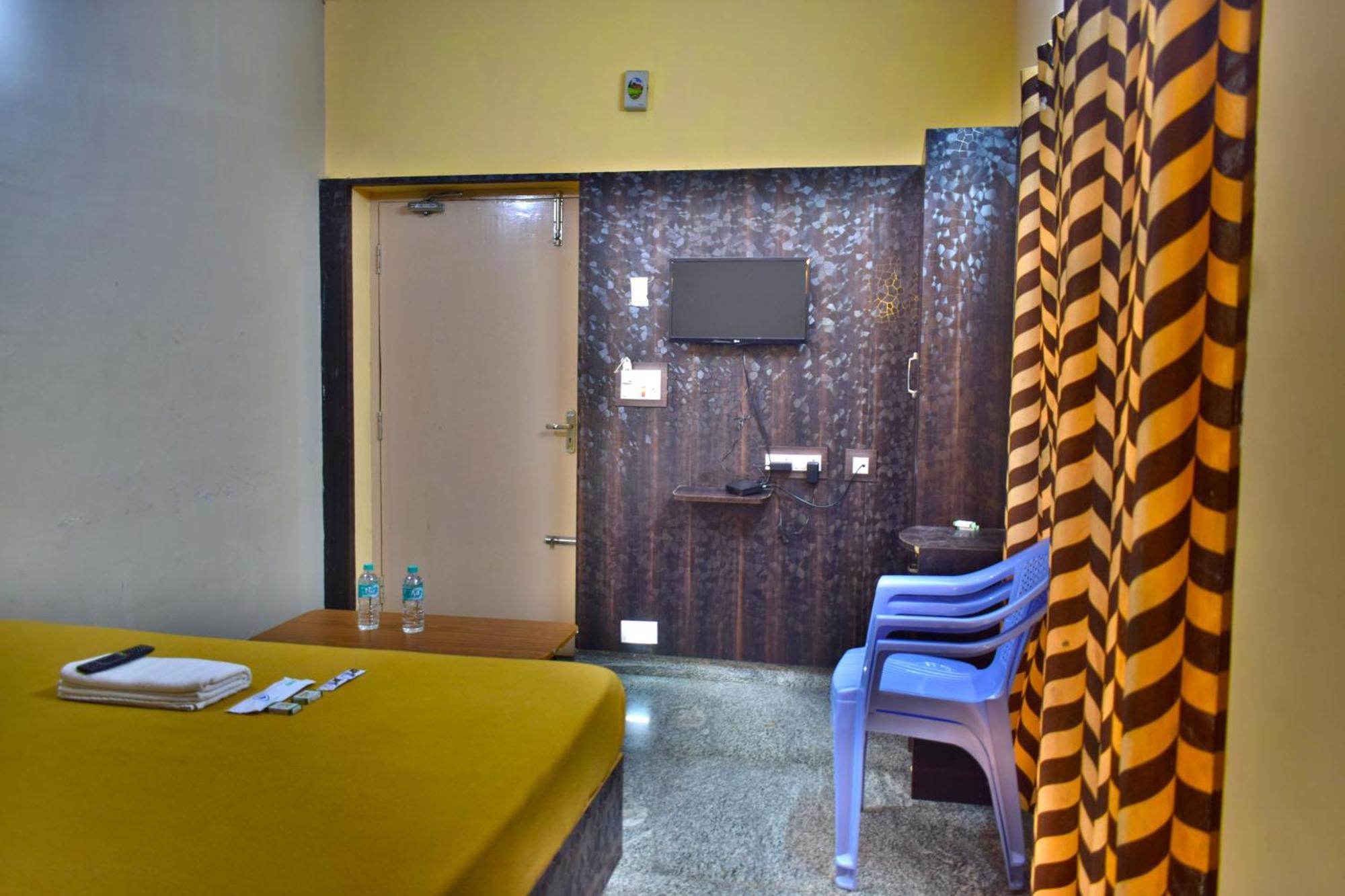 Dolphin Resort Yelagiri Exteriör bild