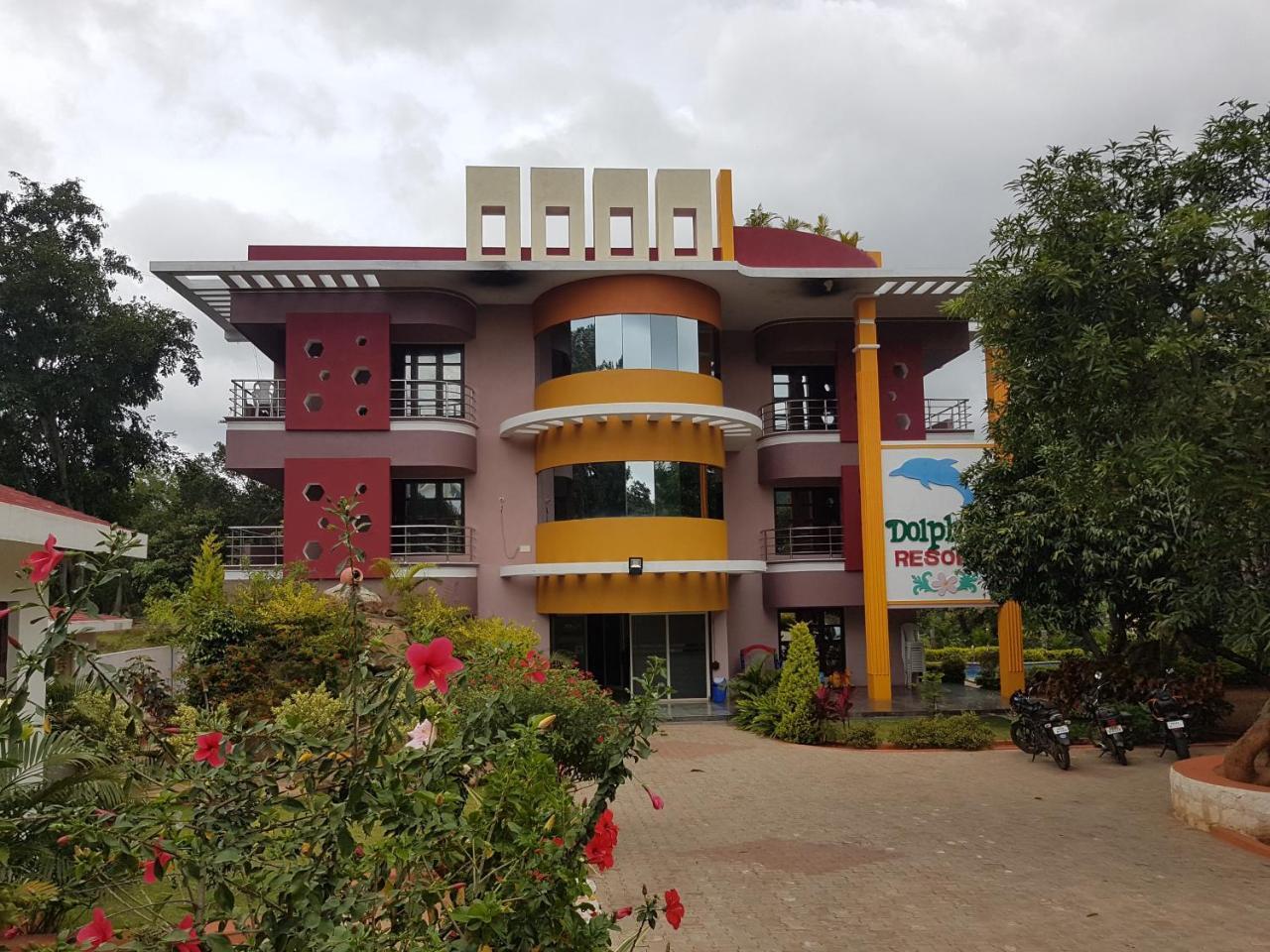 Dolphin Resort Yelagiri Exteriör bild