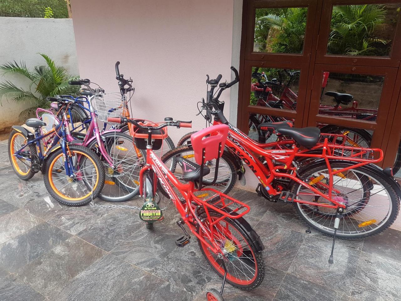 Dolphin Resort Yelagiri Exteriör bild