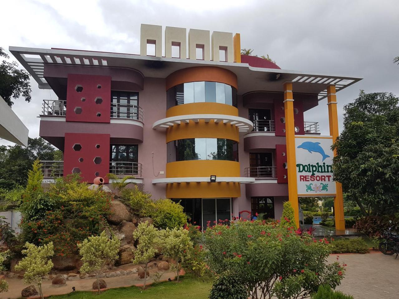 Dolphin Resort Yelagiri Exteriör bild